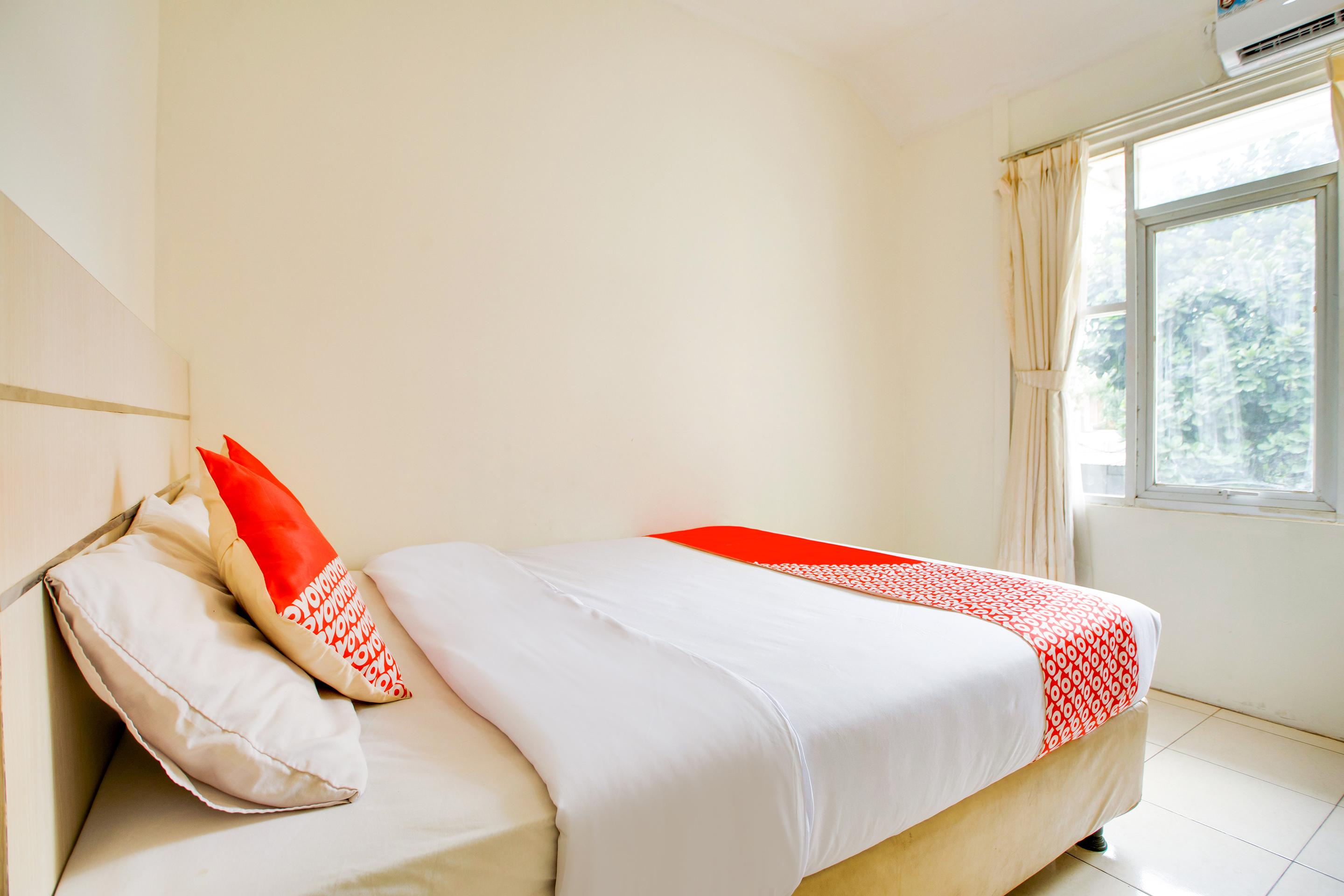 Reddoorz @ Hotel Arimbi Dewi Sartika Baru Bandung Exteriér fotografie