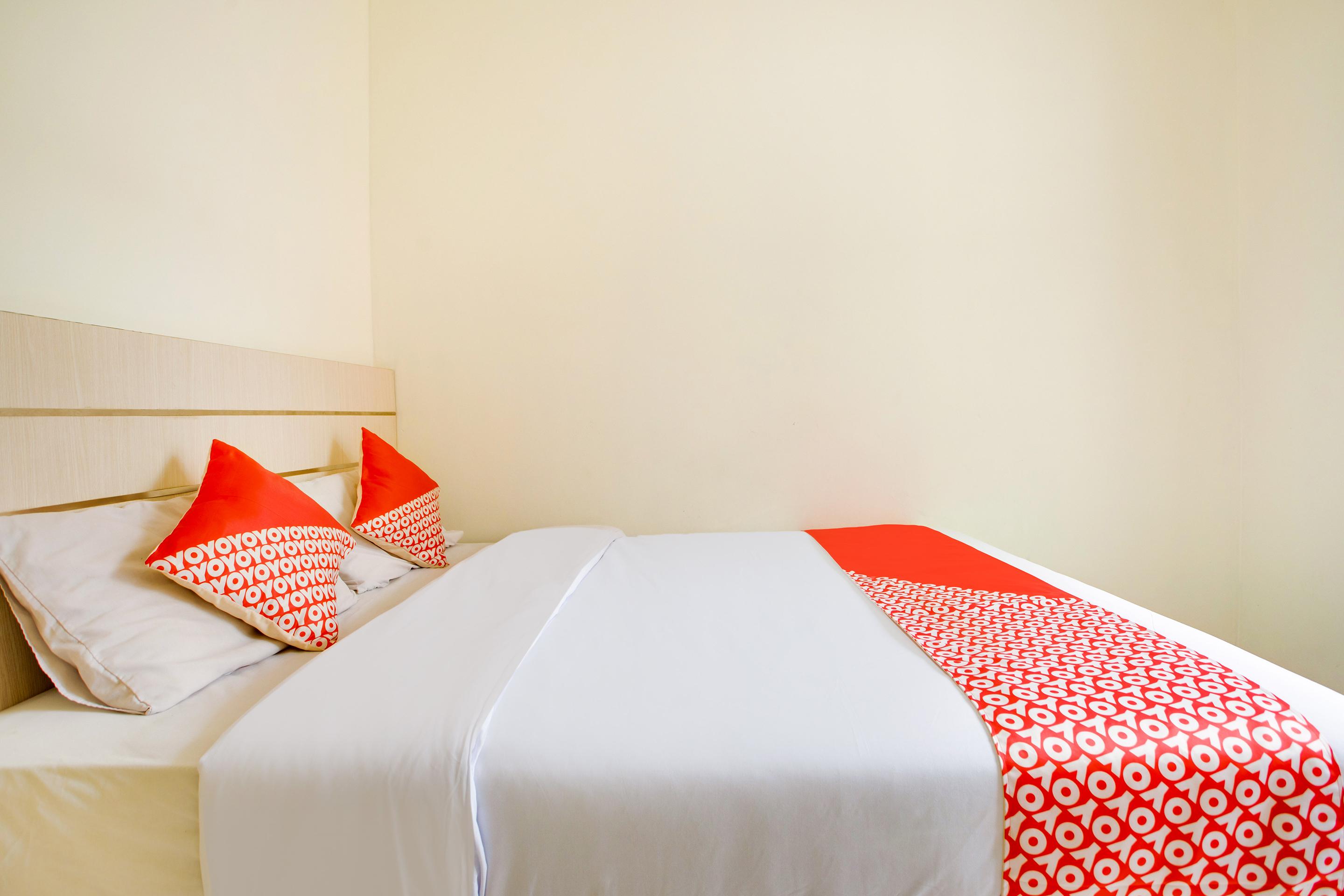 Reddoorz @ Hotel Arimbi Dewi Sartika Baru Bandung Exteriér fotografie