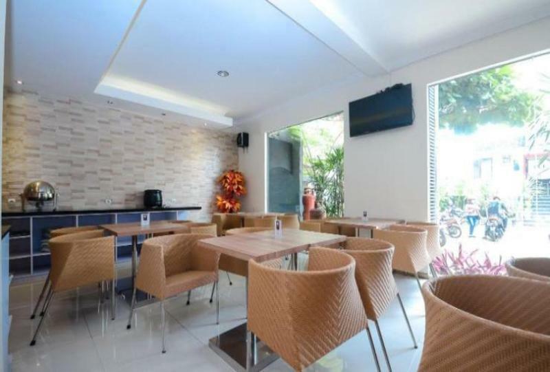 Reddoorz @ Hotel Arimbi Dewi Sartika Baru Bandung Exteriér fotografie